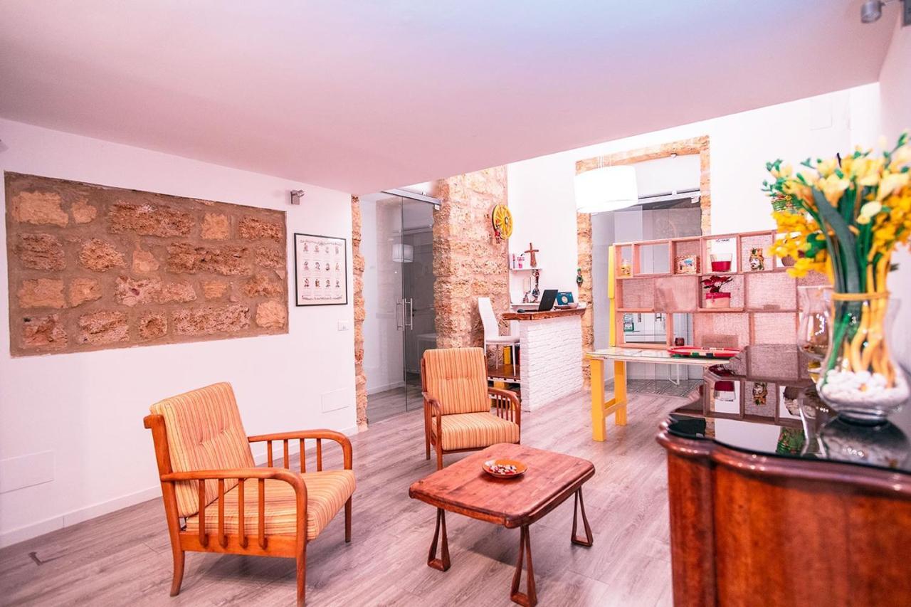 B&B L'Orlando Furioso ปาแลร์โม ภายนอก รูปภาพ