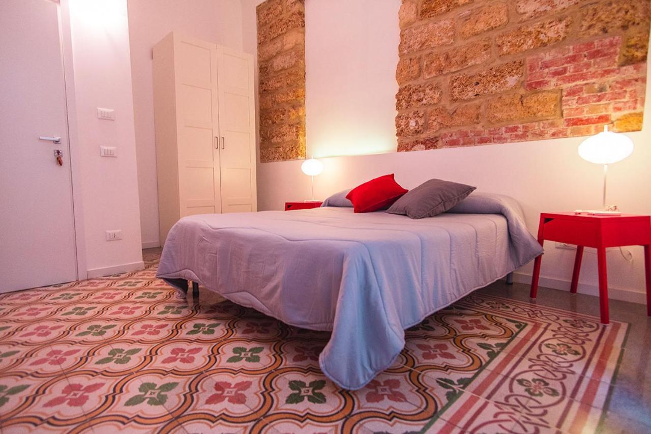 B&B L'Orlando Furioso ปาแลร์โม ภายนอก รูปภาพ