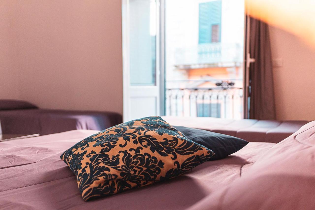 B&B L'Orlando Furioso ปาแลร์โม ภายนอก รูปภาพ